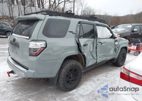 2023 Toyota 4Runner Trd Off Road Premium из США, поврежденный, VIN JTERU5JR1P6137621